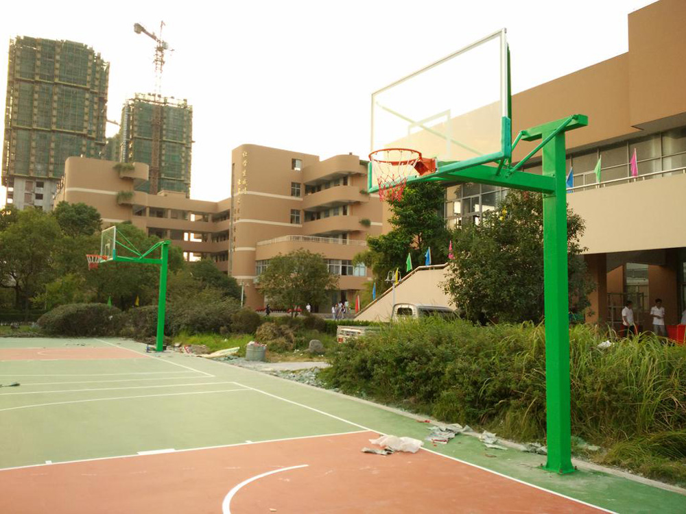 籃球架